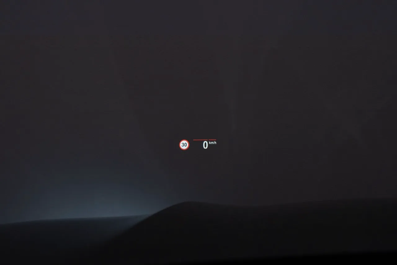 Vehicle image 21