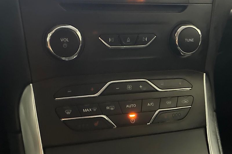 Ford S-Max bild 24