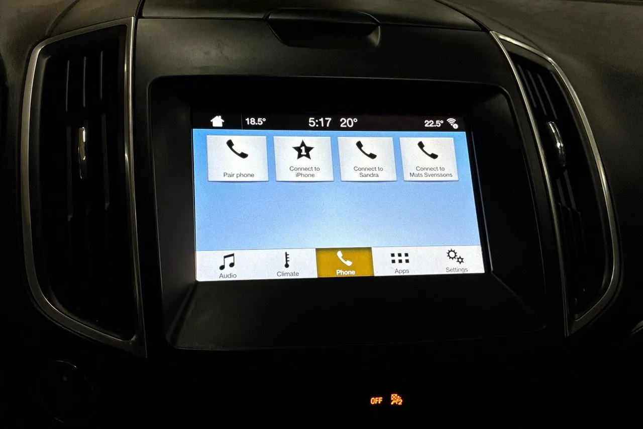 Vehicle image 20