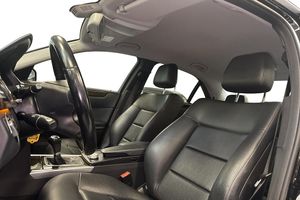 Mercedes E200 bild 10