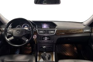 Mercedes E200 bild 7