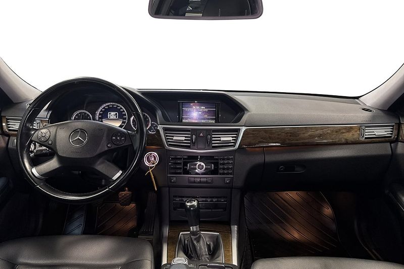 Mercedes E200 bild 7