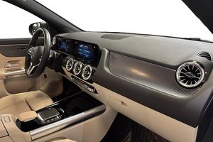 Mercedes EQA250+ bild 15