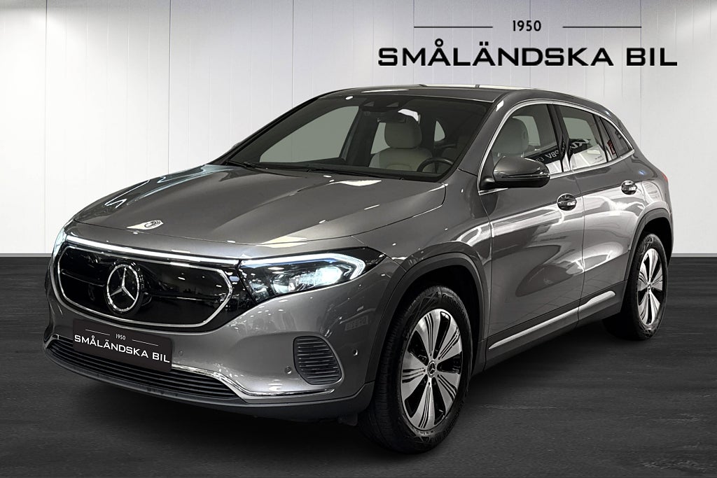 Mercedes EQA250+