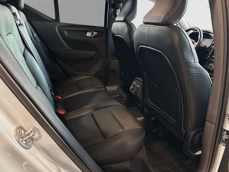 Volvo XC40 bild 8