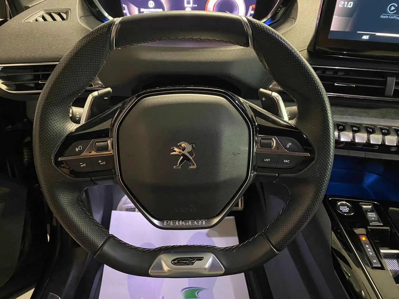 Vehicle image 20