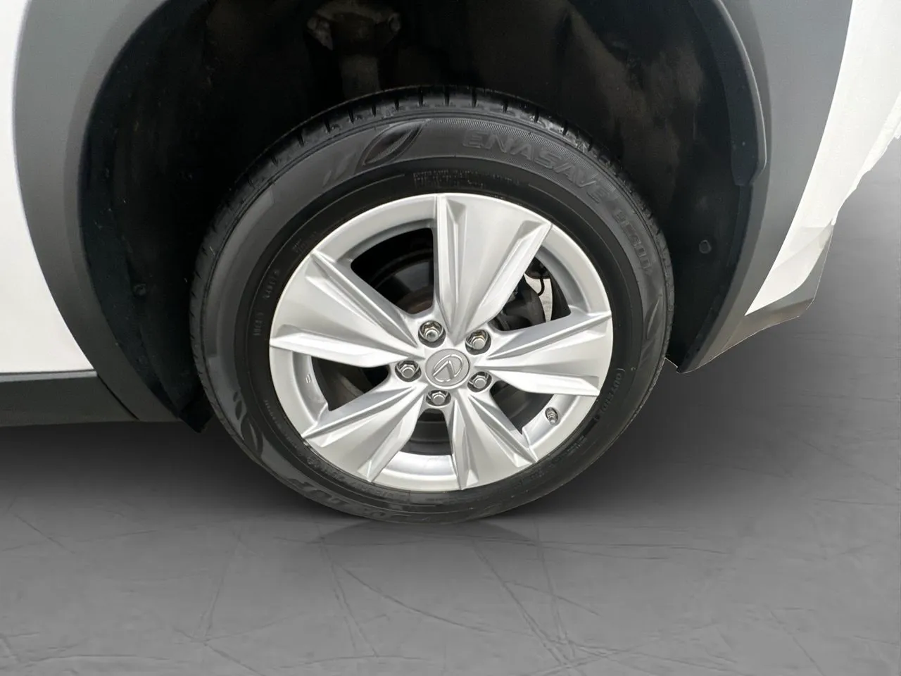 Vehicle image 30