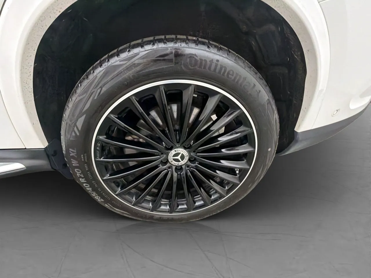 Vehicle image 36