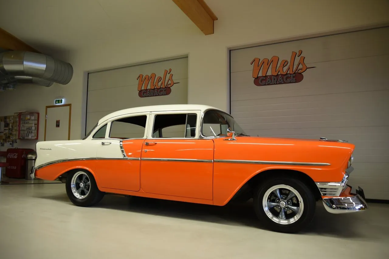 Vehicle image 35