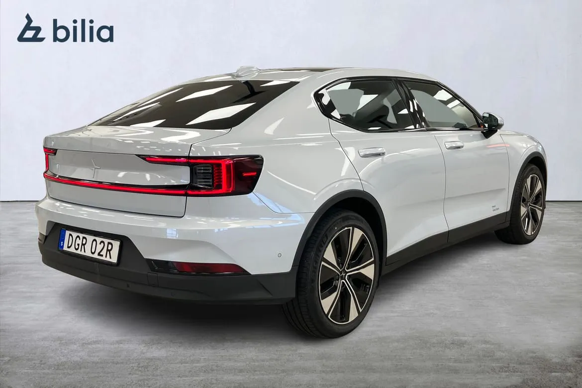 Vehicle image 18