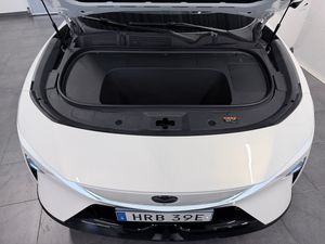 Mazda CX-6e bild 14