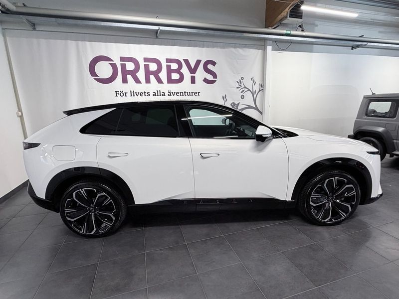 Mazda CX-6e bild 3