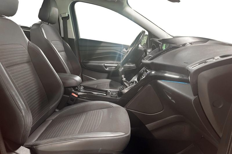 Ford Kuga bild 14