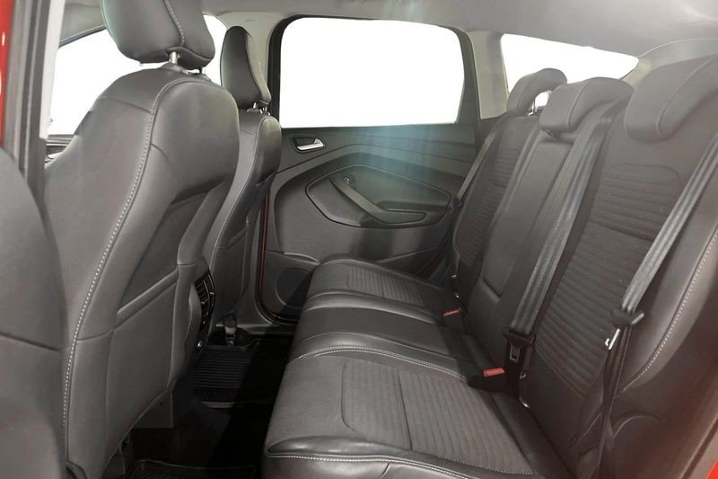 Ford Kuga bild 16