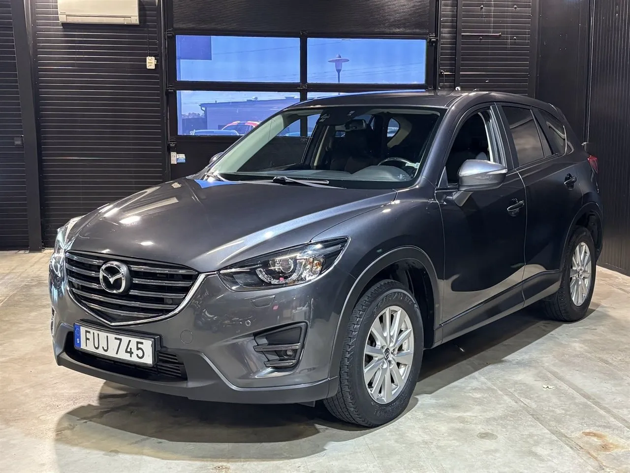 Vehicle image 2