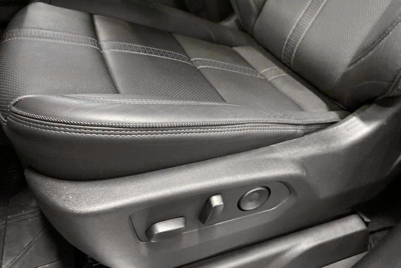 Chevrolet Silverado bild 23