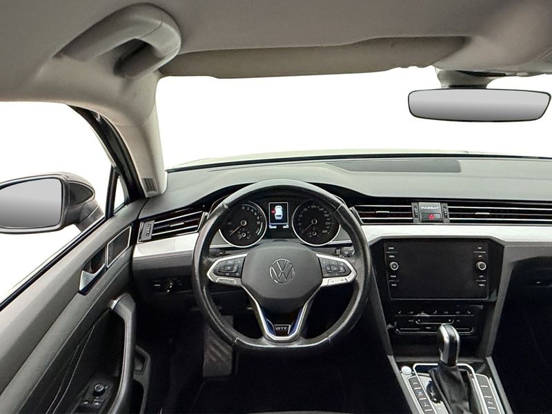Volkswagen Passat bild 14