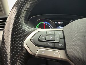 Volkswagen Passat bild 16