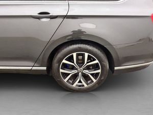 Volkswagen Passat bild 35
