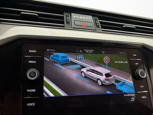 Volkswagen Passat bild 21