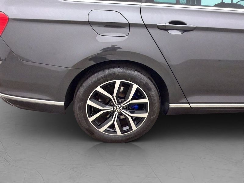 Volkswagen Passat bild 32