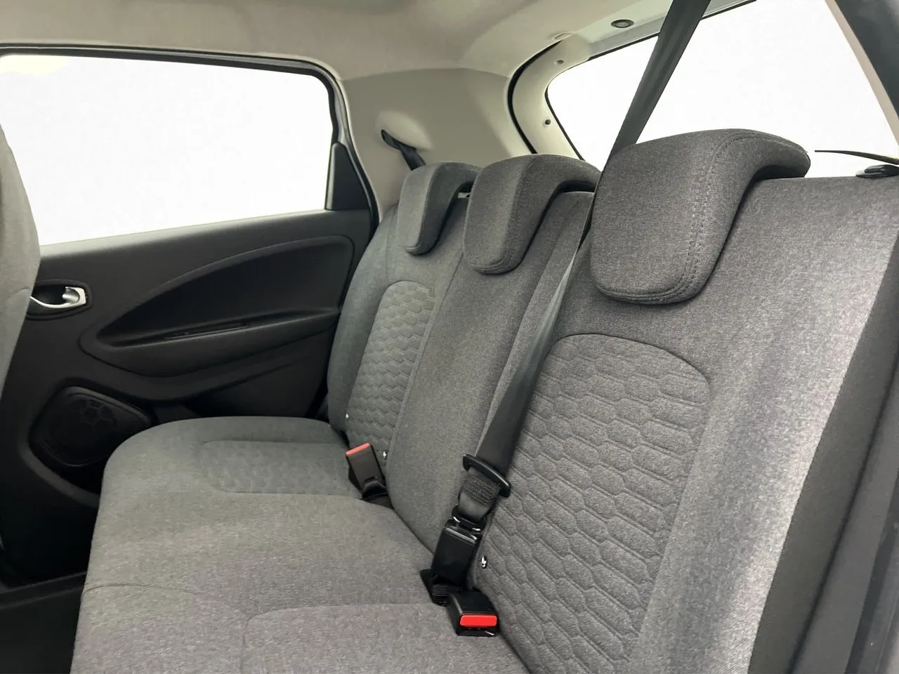 Vehicle image 21