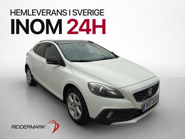 Volvo V40 Cross Country D3 Summum Pano Värm Sensorer Skinn - 2014