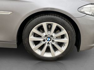 BMW 520 bild 31