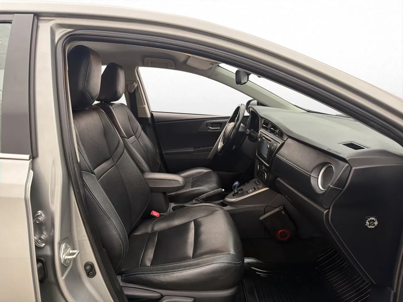 Vehicle image 21