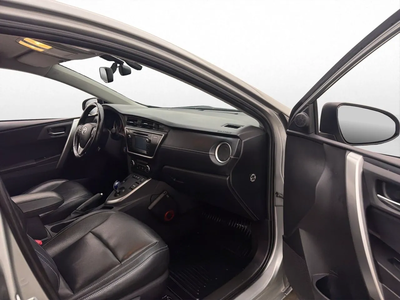 Vehicle image 22
