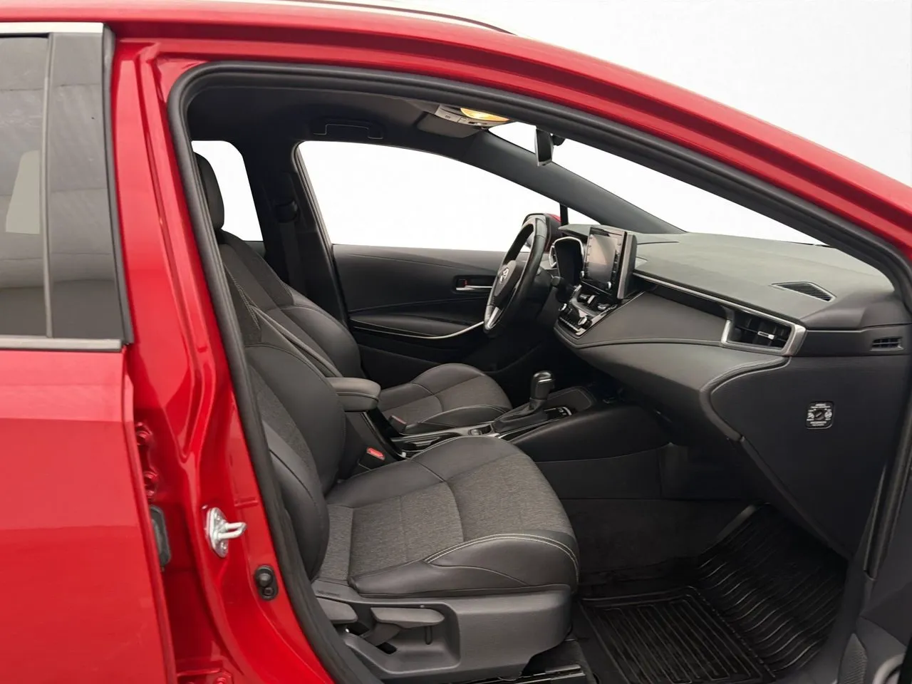 Vehicle image 23