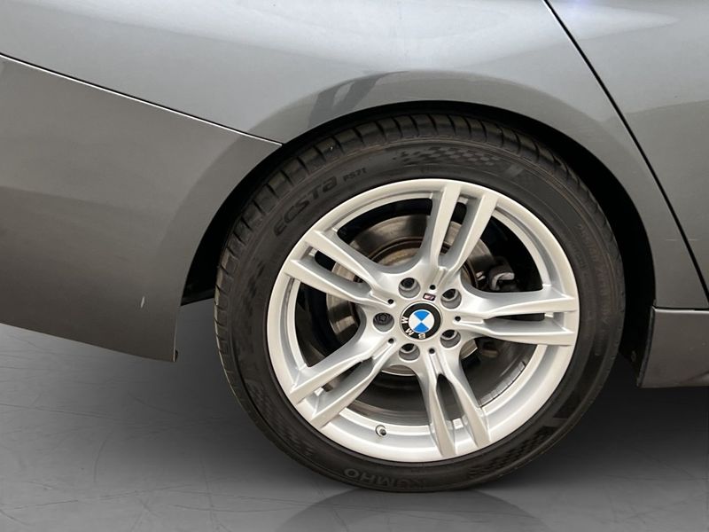 BMW 320 bild 30