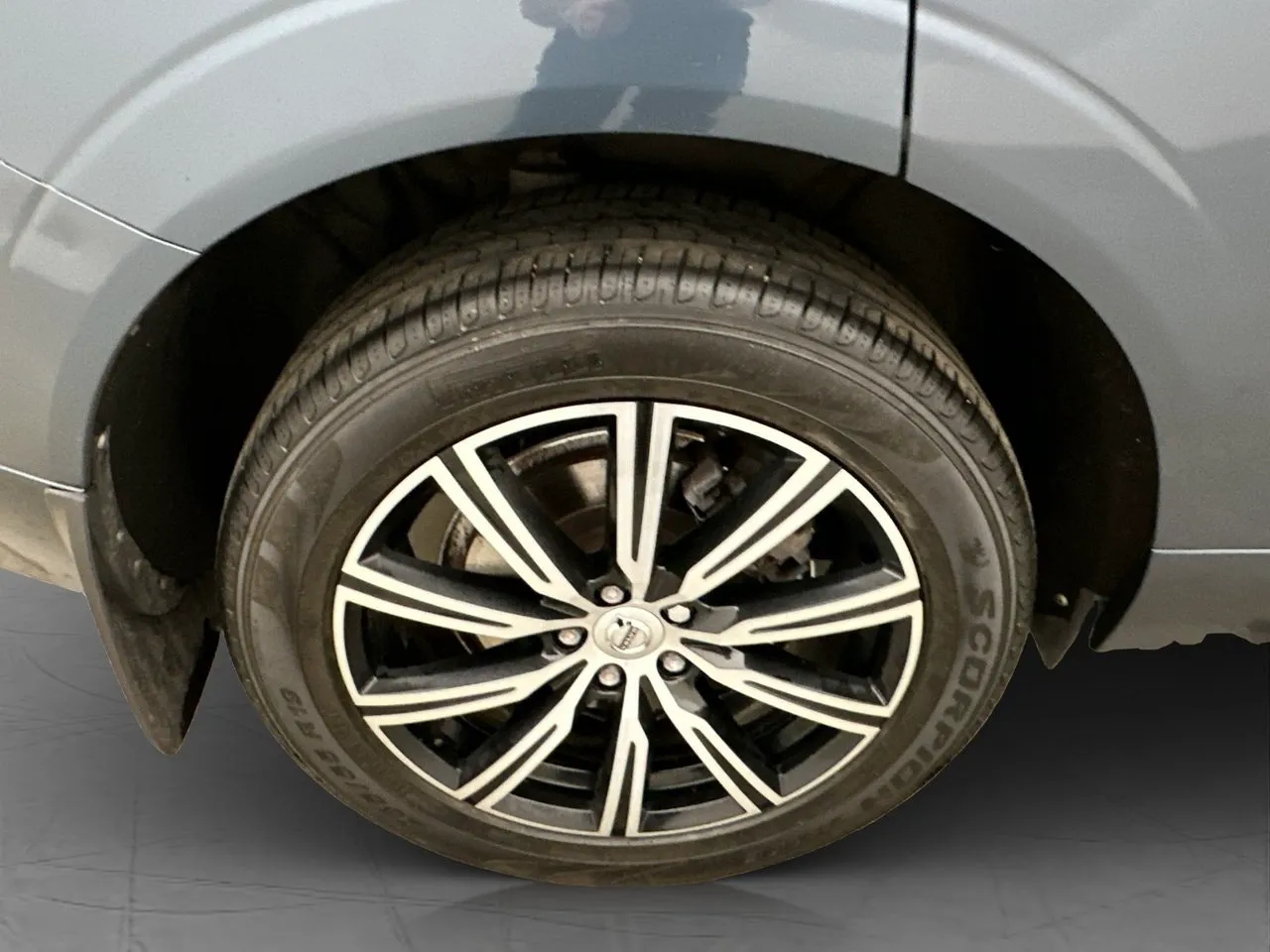 Vehicle image 36