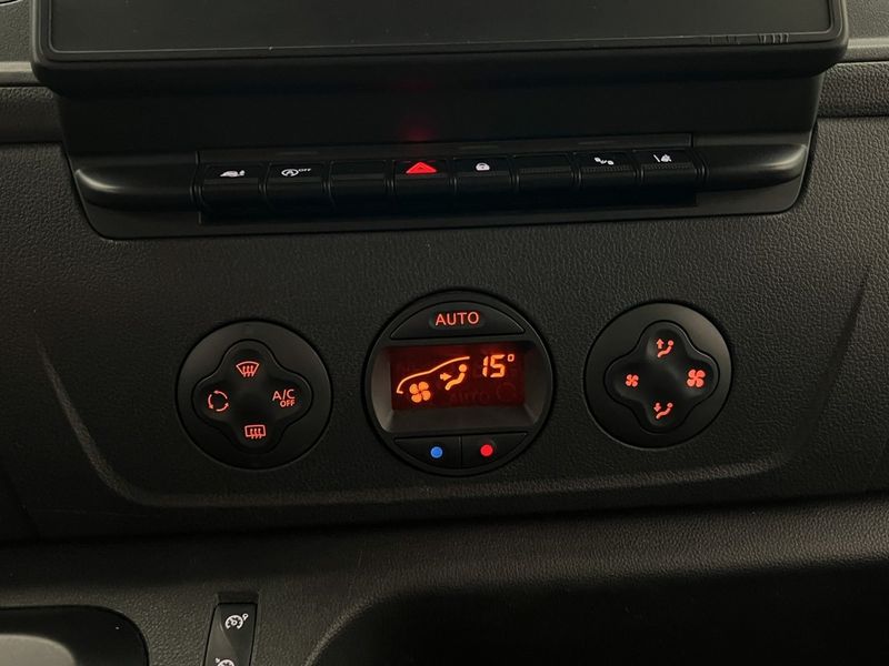 Renault Master bild 27