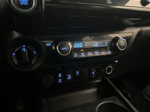 Toyota Hilux bild 27