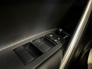 Toyota Corolla Cross bild 22