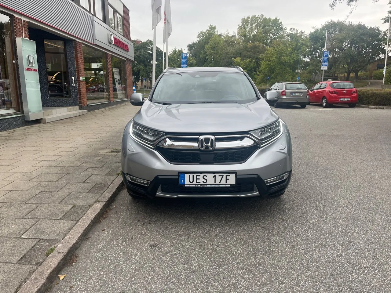 Vehicle image 2