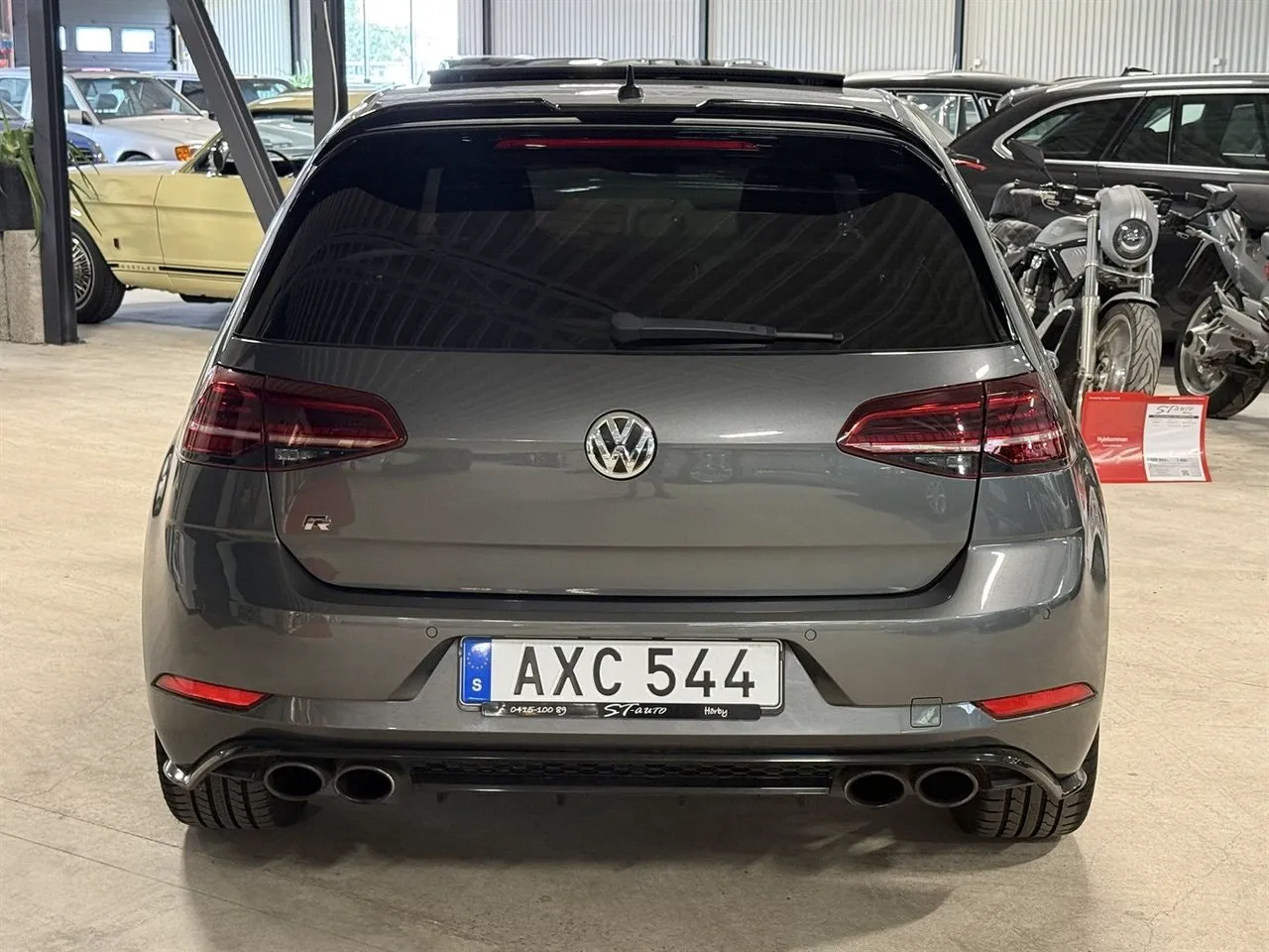 Vehicle image 3