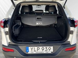 Jeep Cherokee bild 8