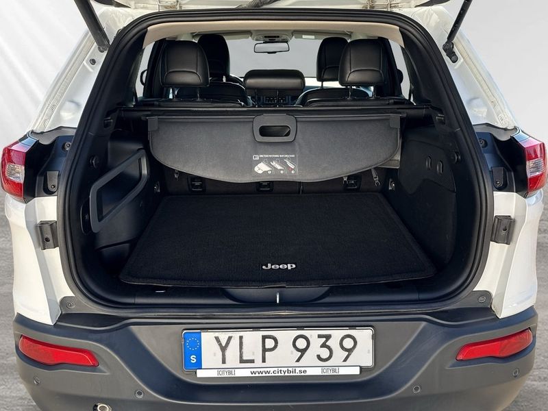 Jeep Cherokee bild 8