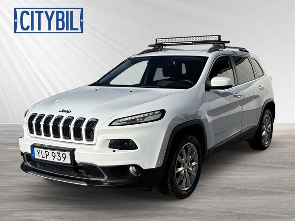 Jeep Cherokee 2.2 CRD 200hk Aut 4WD Limited Skinn V-Däck Värmare LED - 2017