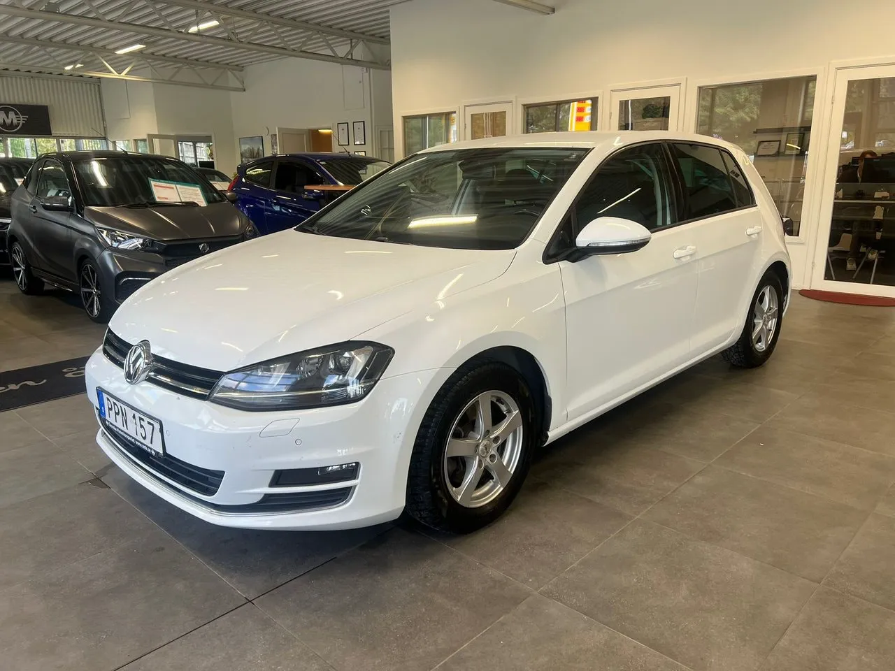 Vehicle image 2
