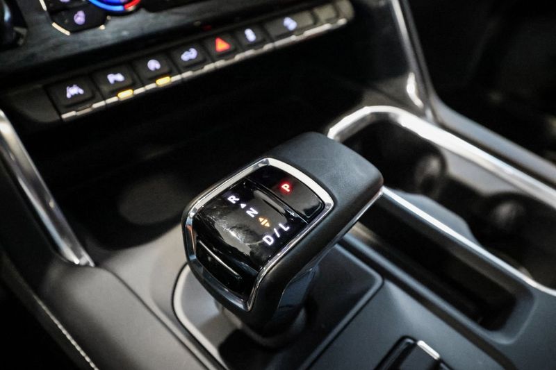 GMC Sierra bild 35
