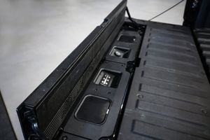 GMC Sierra bild 17