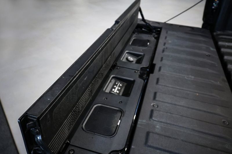 GMC Sierra bild 17
