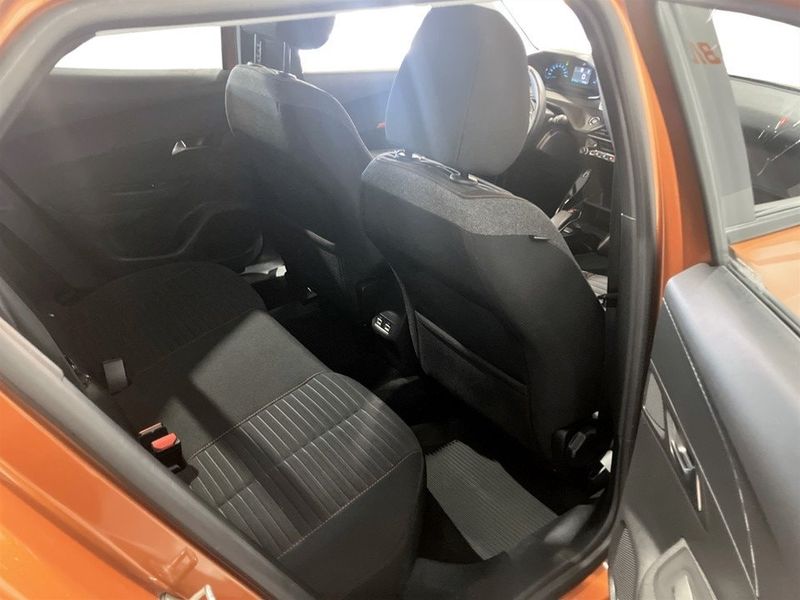Peugeot e-2008 bild 12