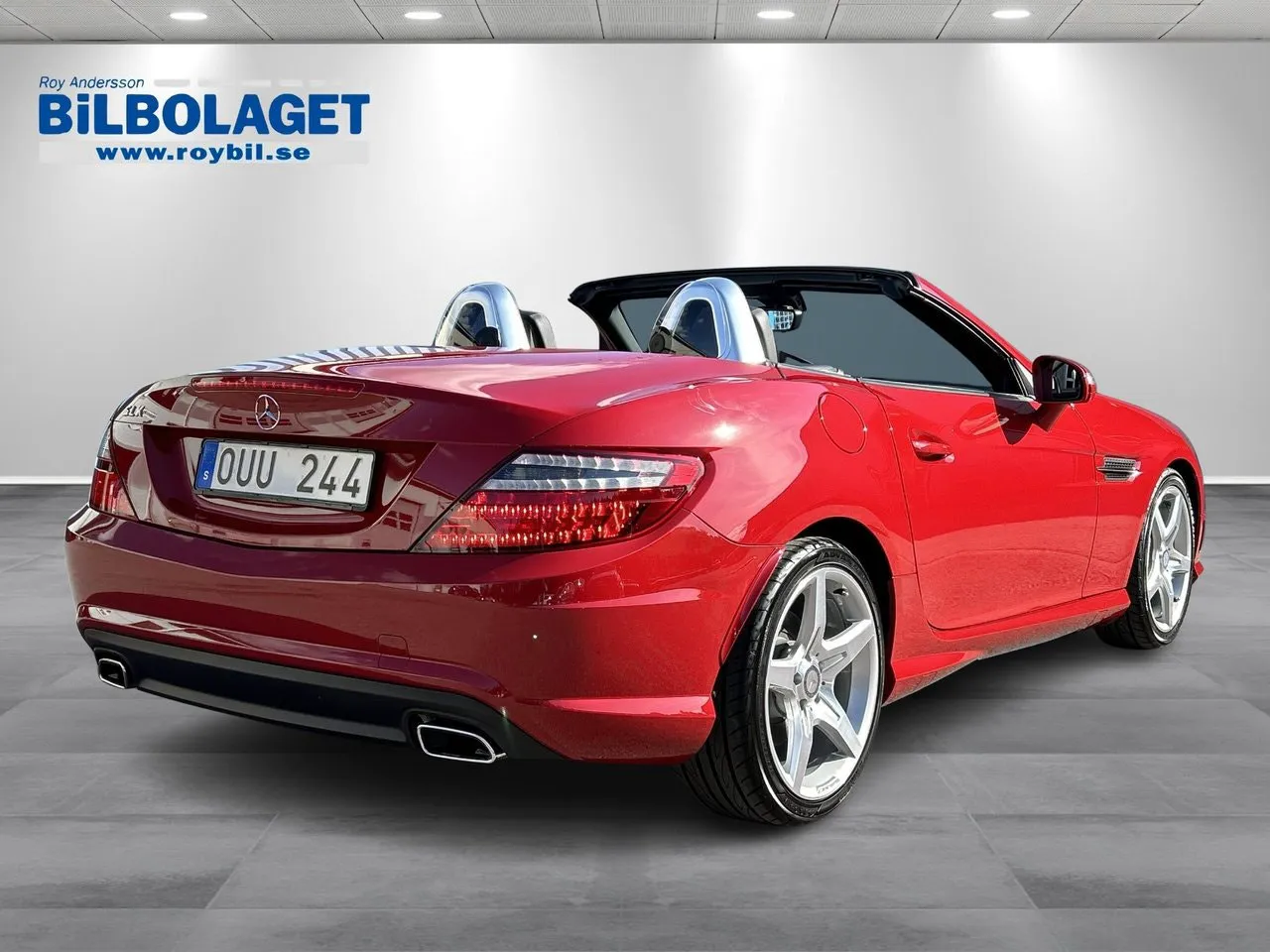 Vehicle image 2
