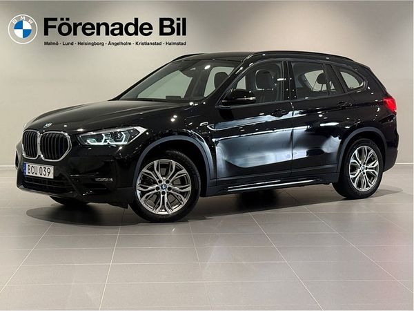 BMW X1 xDrive25e Sport Line Drag HeadUp Rattvärme - 2022