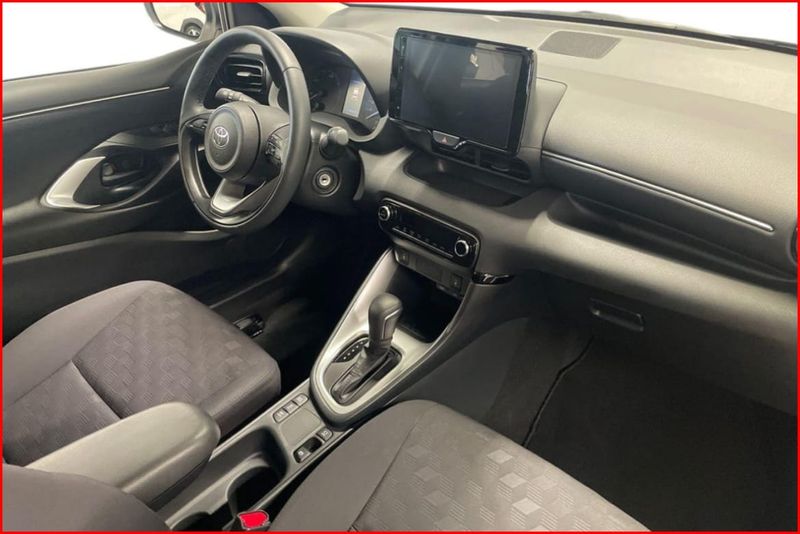 Toyota Yaris bild 6