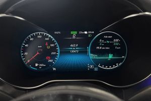 Mercedes GLC300 bild 24